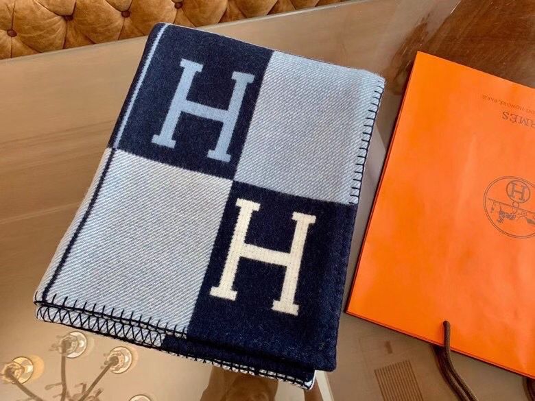 Hermes Blue Avalon III Throw Blanket - Image 3
