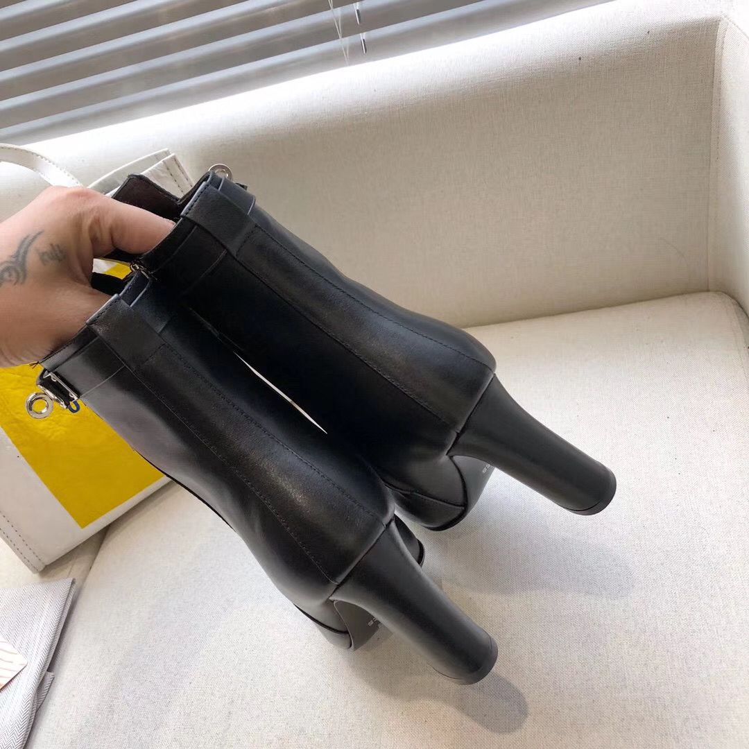 Hermes Noir Joueuse Ankle Boots - Image 7