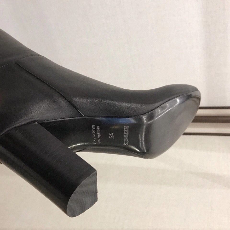 Hermes Story Boots In Black Calfskin Leather - Image 9