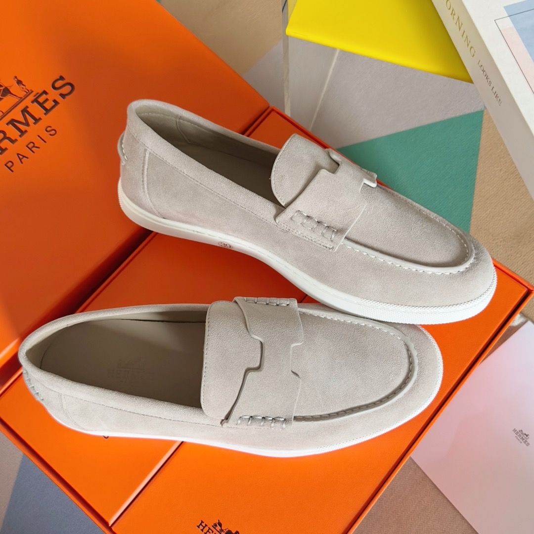 Hermes Men's Job Loafers in Beige Suede Calfskin - Image 8