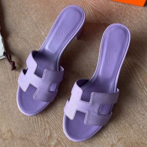 Hermes Oasis Sandals in Lilas Epsom Calfskin