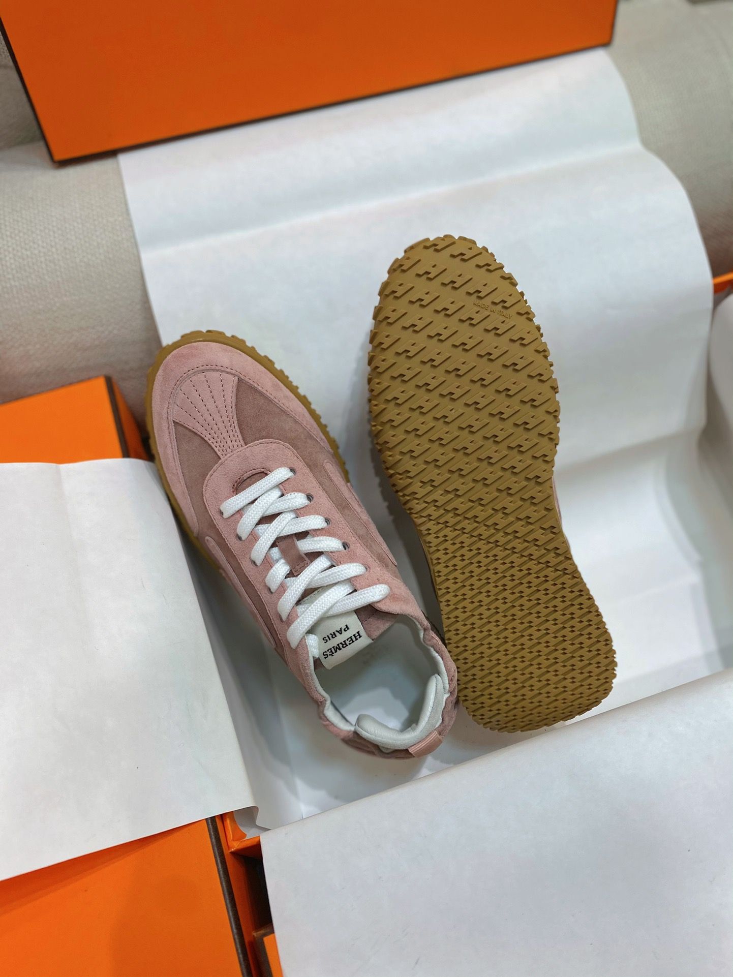 Hermes Women's Jet Sneakers in Cancan/Aquarelle Suede Leather - Image 6