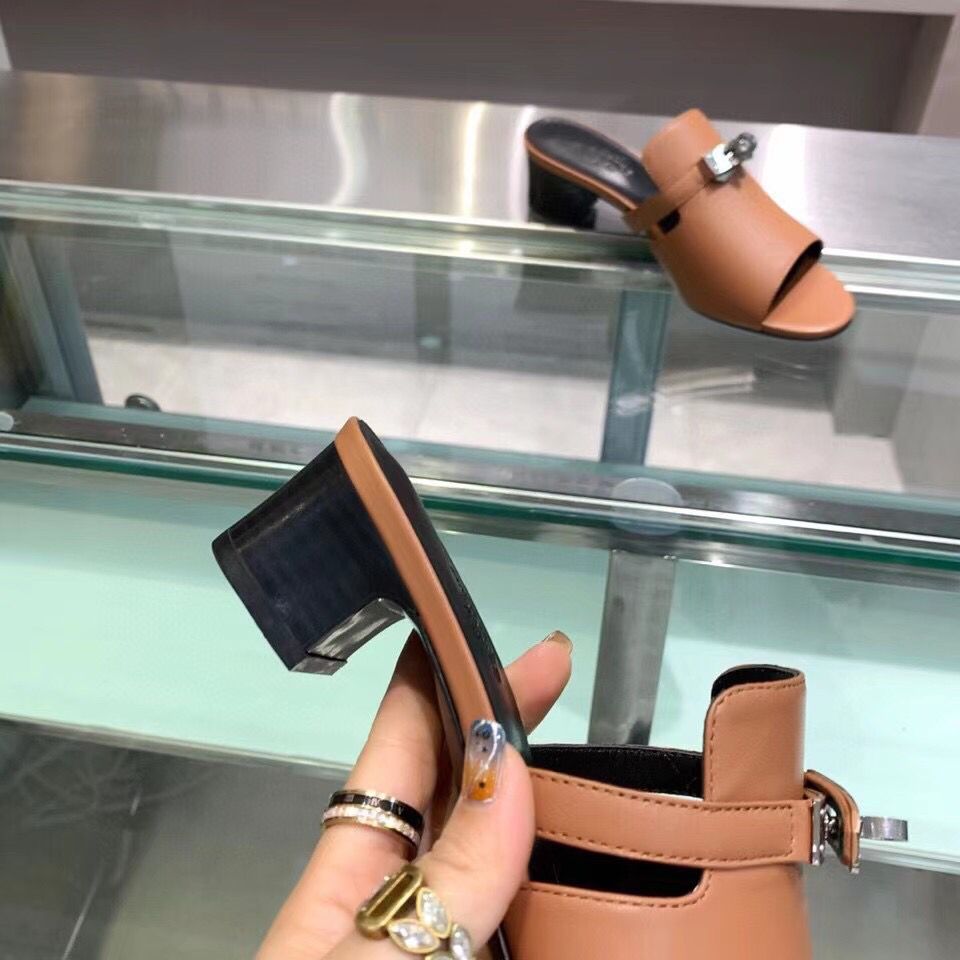 Hermes Candy 40mm Sandals In Brown Calfskin - Image 9