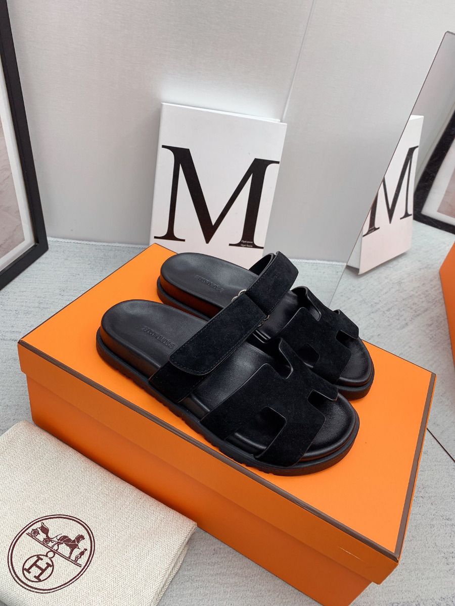 Hermes Women's Chypre Sandals In Black Suede Calfskin - Image 3