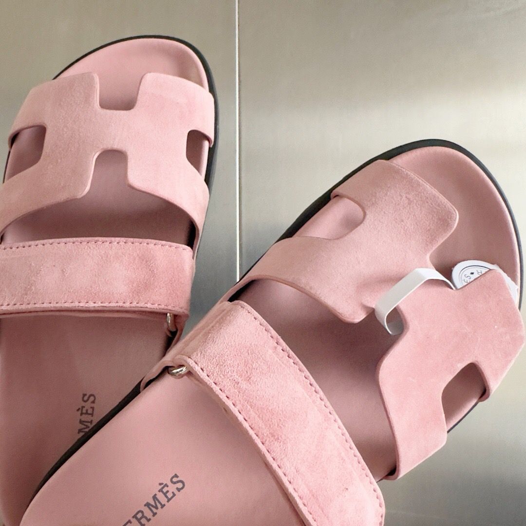 Hermes Women's Chypre Sandals In Pink Suede Calfskin - Image 5