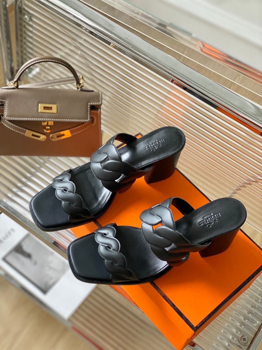 Hermes Gaby Sandals 60mm in Black Nappa Leather - Image 3