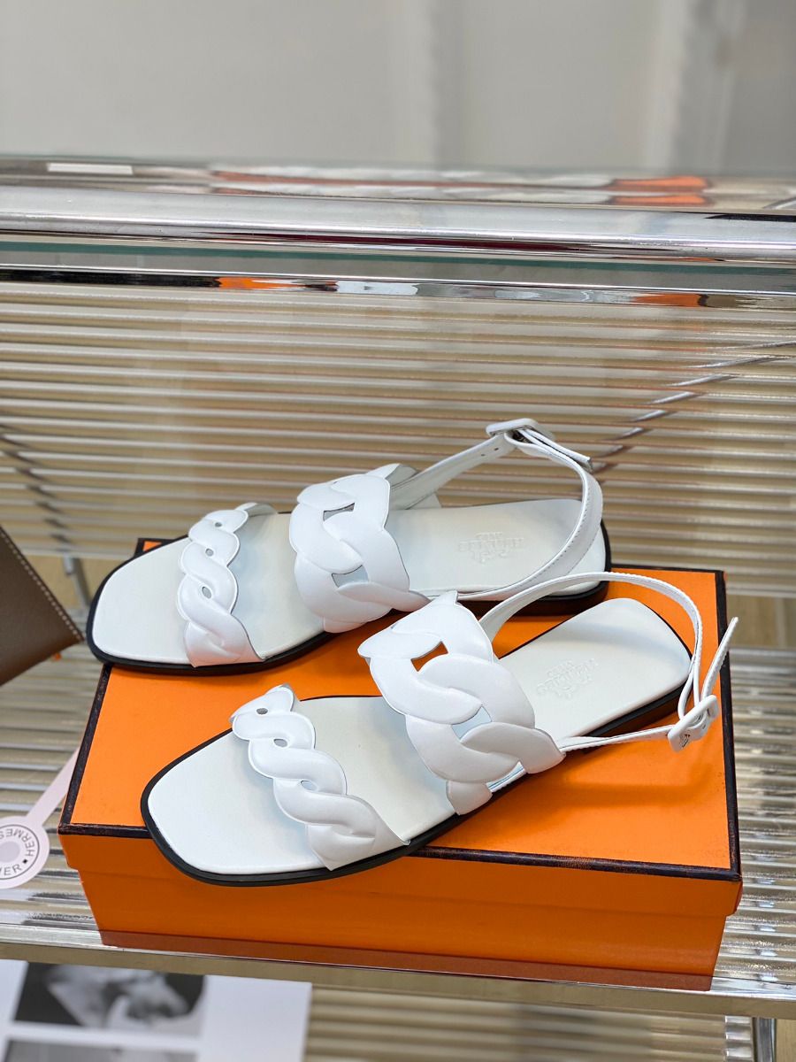 Hermes Grace Sandals in White Nappa Leather - Image 5