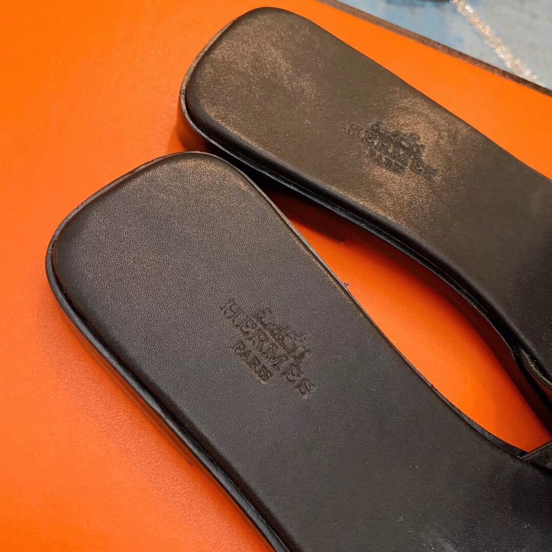 Hermes View Sandals In Black Calfskin leather - Image 6