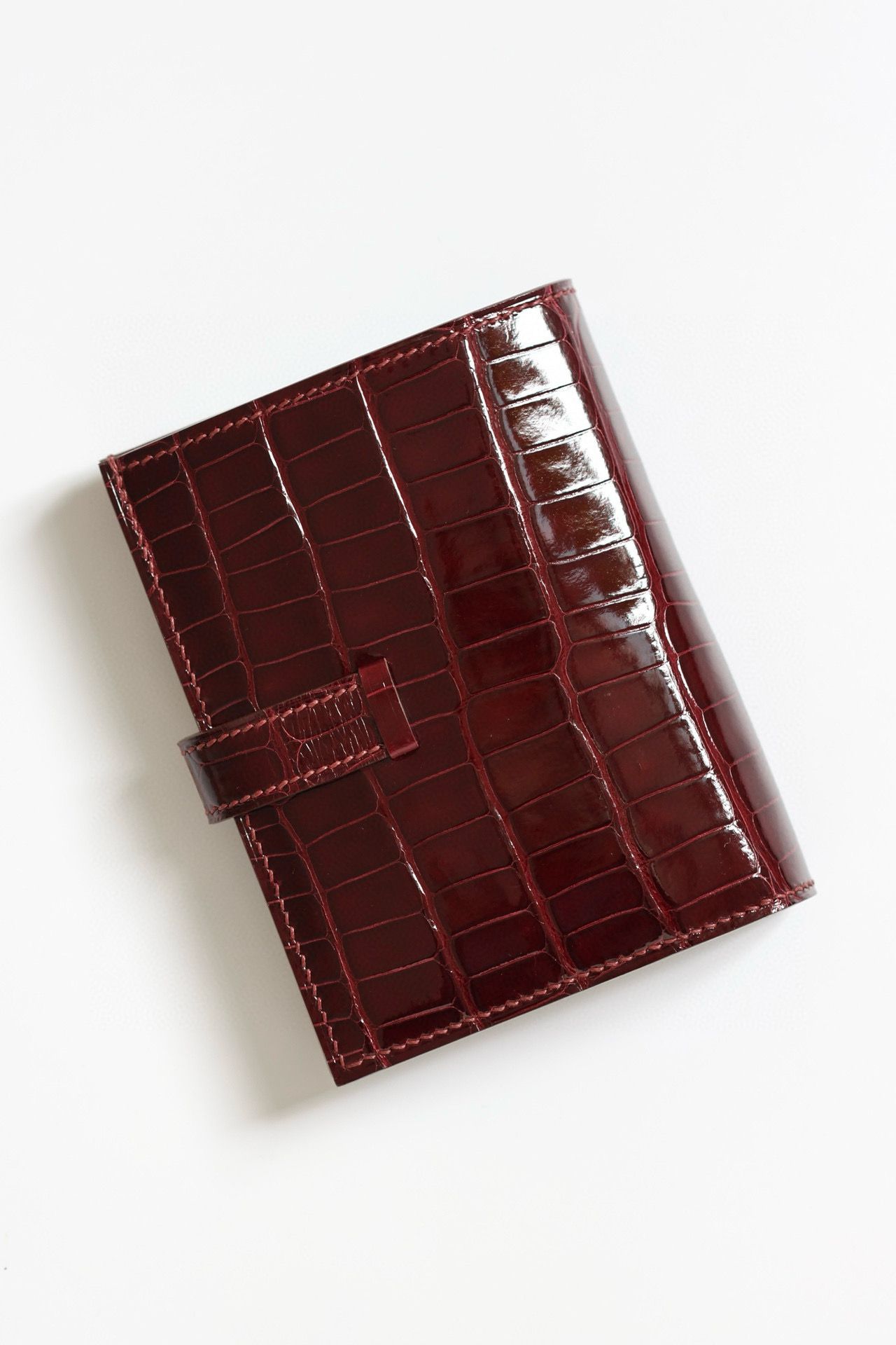 Hermes Bearn Compact Wallet in Bordeaux Shiny Alligator Leather - Image 10