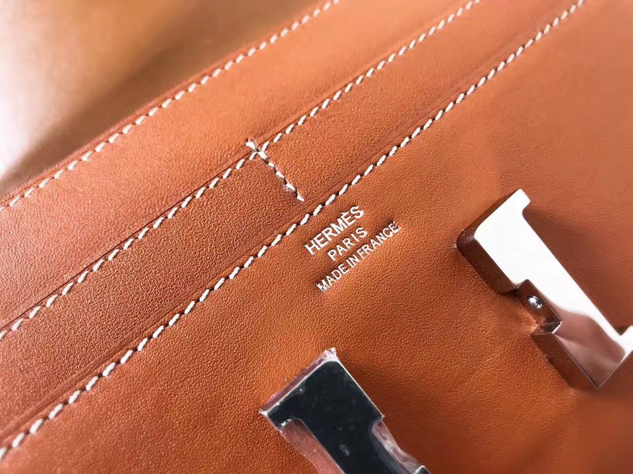 Hermes Constance Long Wallet In Gold Swift Leather - Image 6