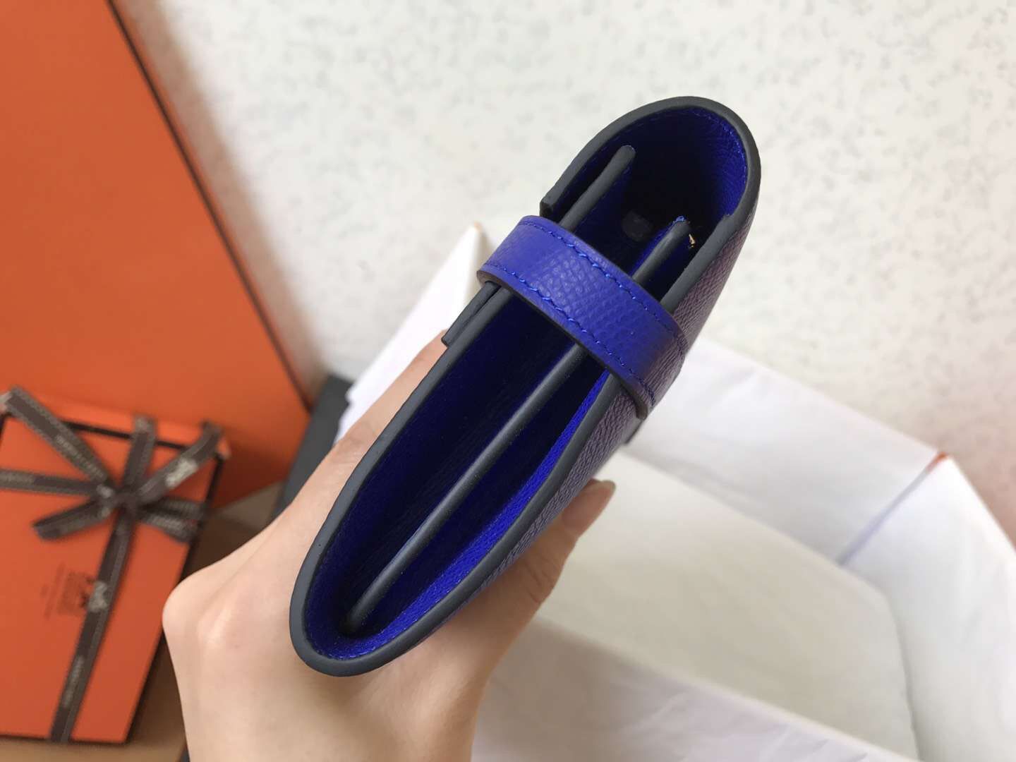 Hermes Kelly Classic Long Wallet In Blue Electric Epsom Leather - Image 4