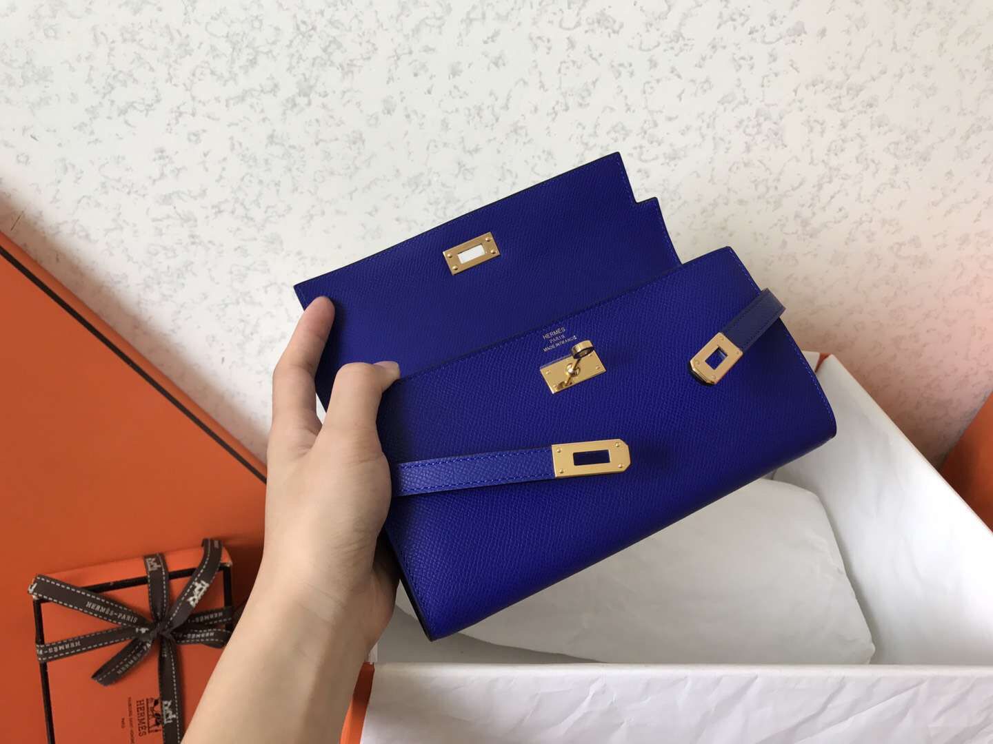 Hermes Kelly Classic Long Wallet In Blue Electric Epsom Leather - Image 5