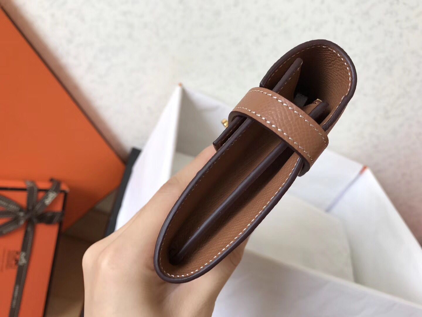 Hermes Kelly Classic Long Wallet In Brown Epsom Leather - Image 6