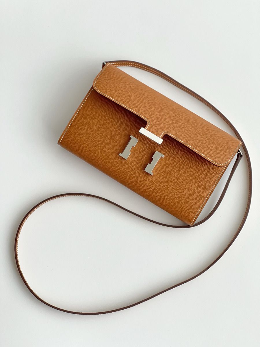 Hermes Constance To Go Wallet in Gold Epsom Calfskin - Image 3