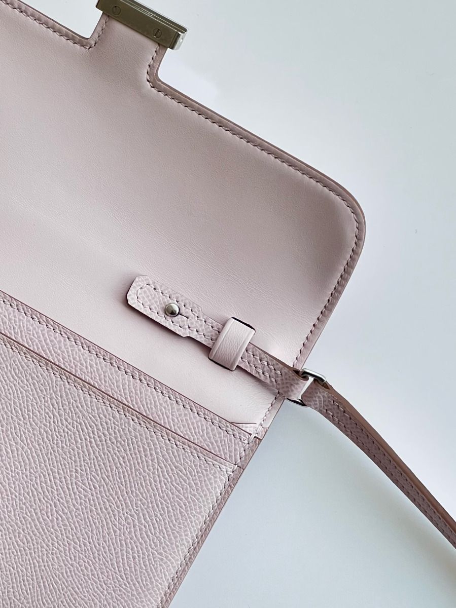 Hermes Constance To Go Wallet in Mauve Pale Epsom Calfskin - Image 5
